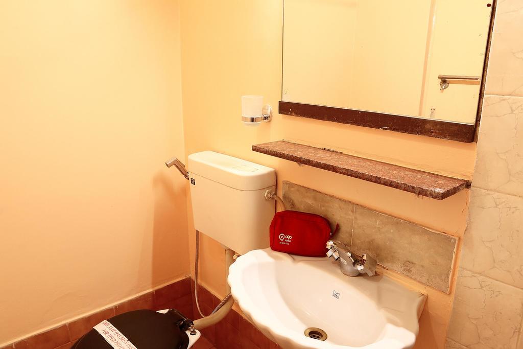 Oyo 2967 Bella Vista Otel Kalküta Dış mekan fotoğraf