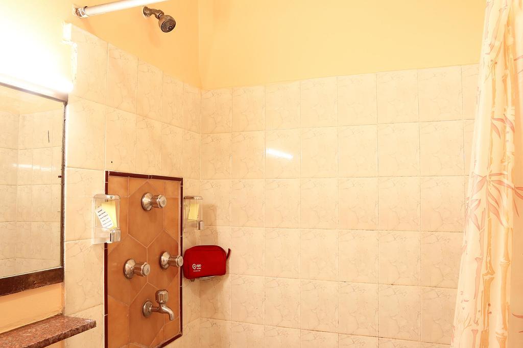 Oyo 2967 Bella Vista Otel Kalküta Dış mekan fotoğraf